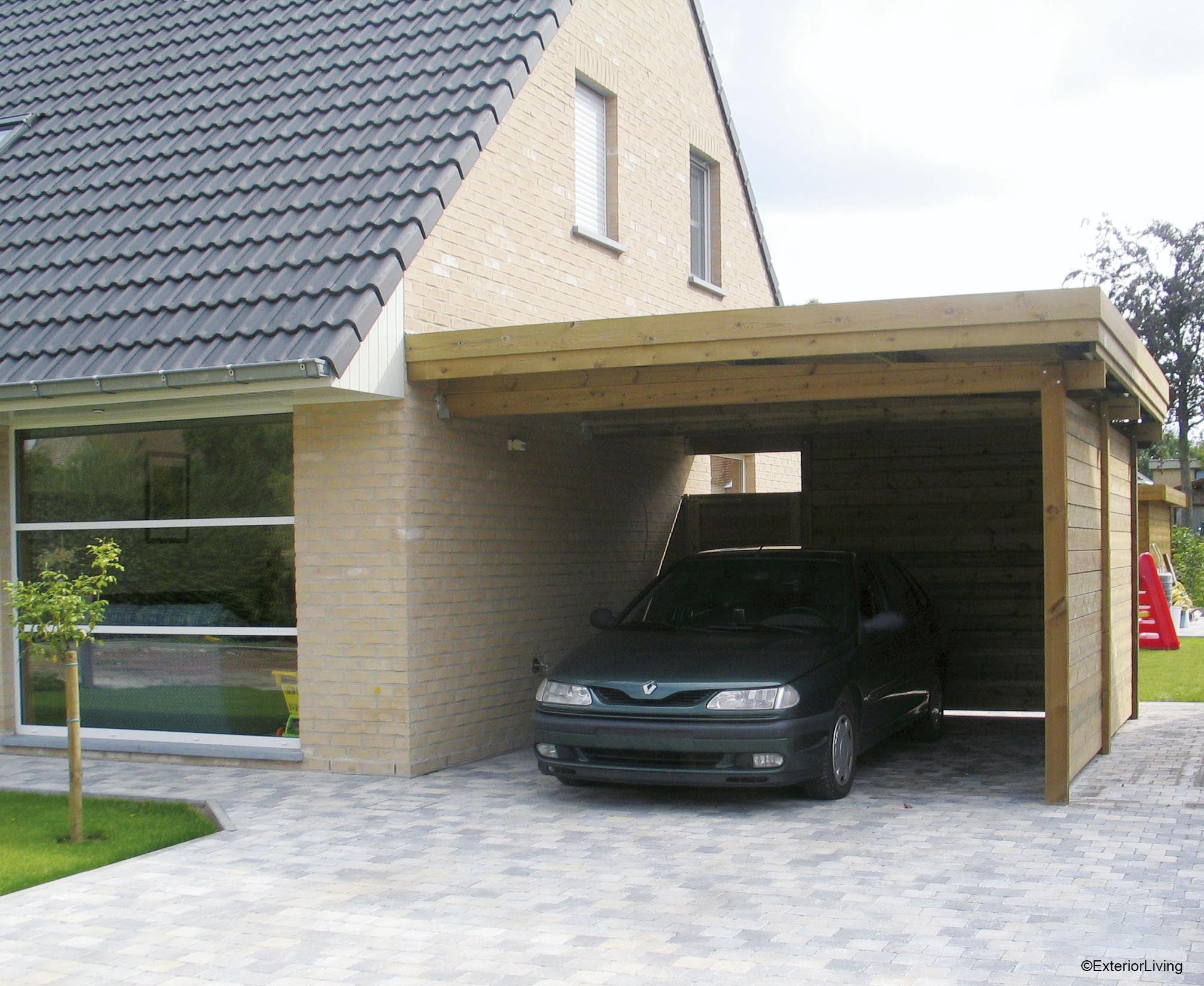 Modern carport aanbouw