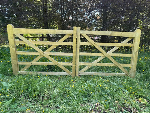 Portail anglais imprégné de pin Premium