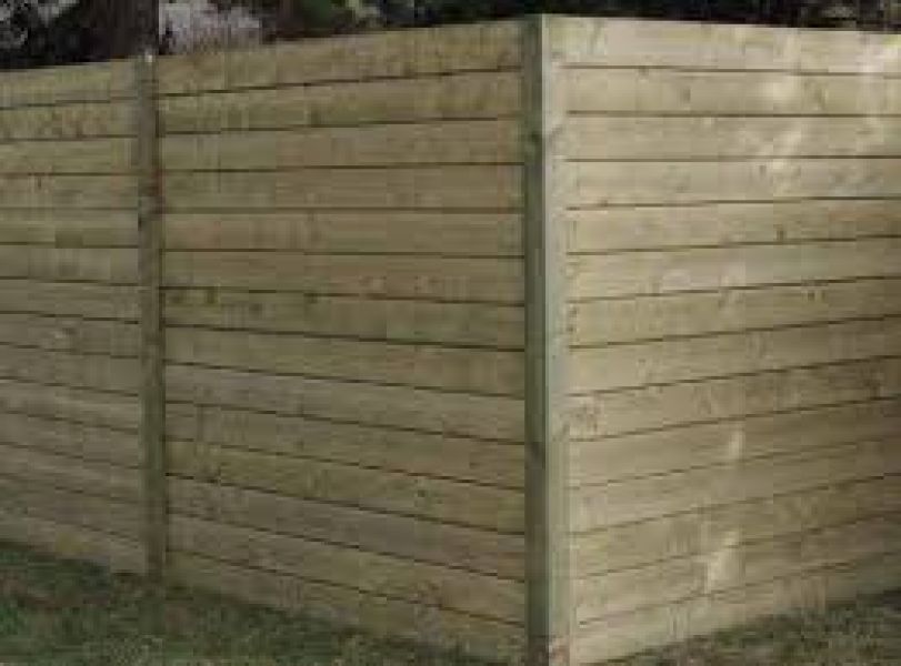 Profils en bois résineux traité en autoclave